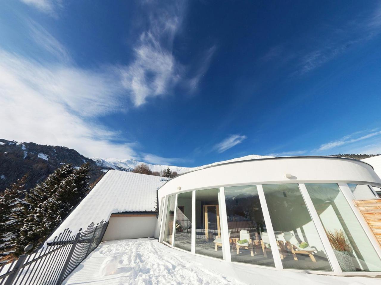Natuerlich Hotel Mit Charakter Fiss Exterior foto